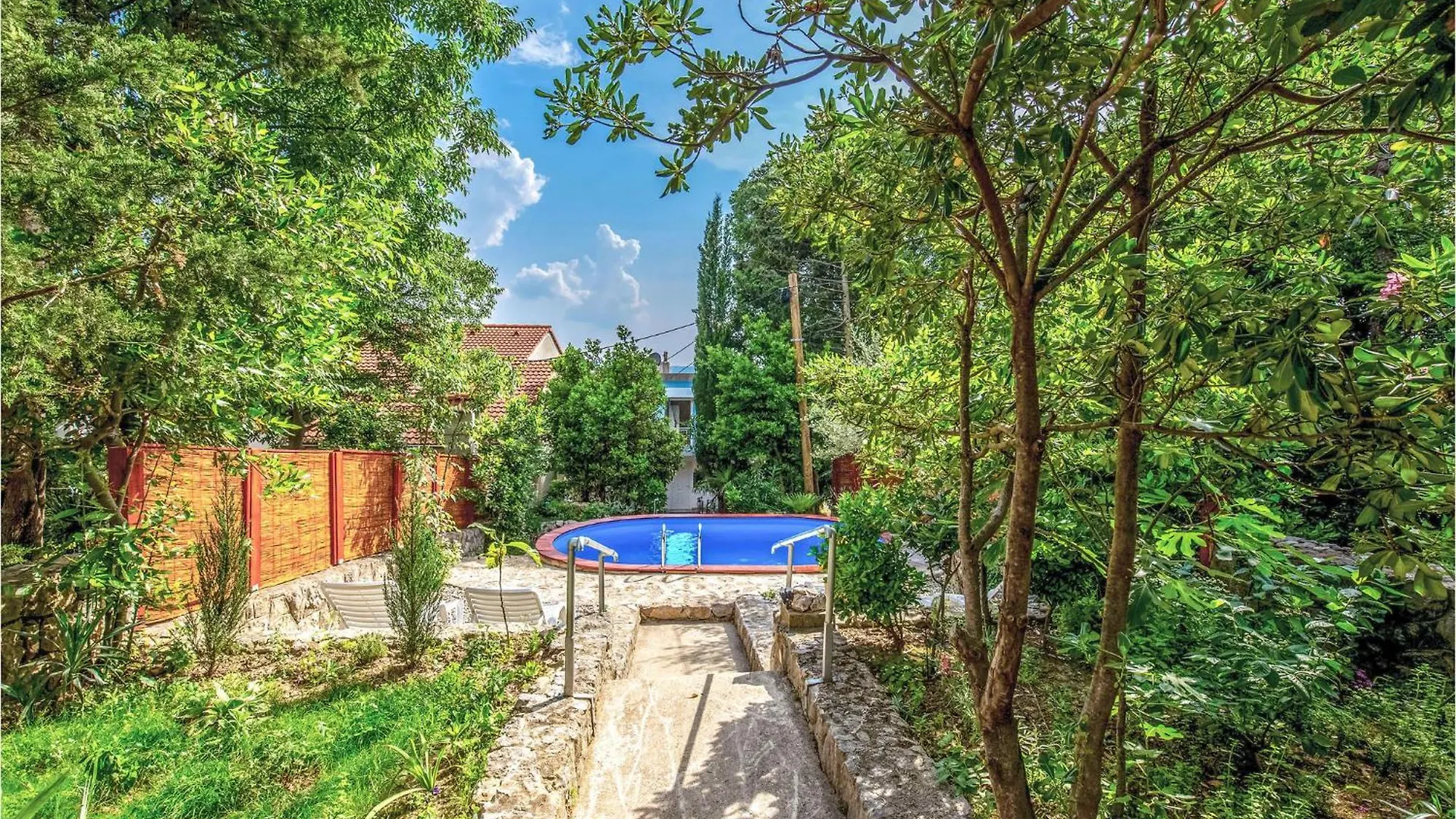 Holiday home 3 Bedroom Pet Friendly Home In Dramalj