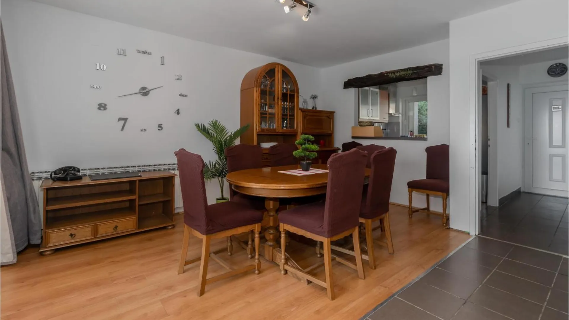 3 Bedroom Pet Friendly Home In Dramalj 0*,